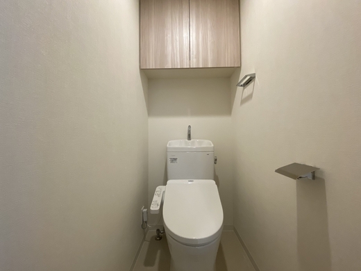 トイレ　※別部屋の参考写真です。