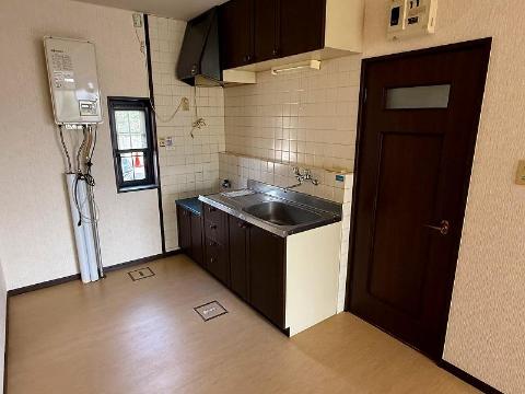 居室・リビング　室内