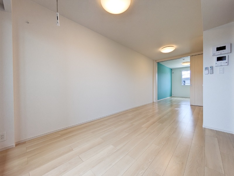 居室・リビング　図面と現状に相違がある場合には現状を優先