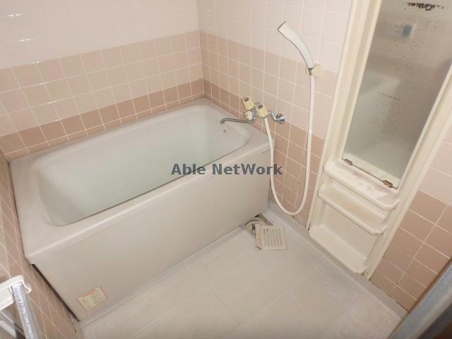 バス・シャワールーム　105