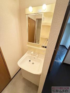 洗面設備　洗髪洗面化粧台