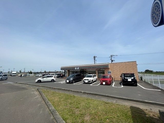 コンビニ　セブンイレブン亘理インター店（コンビニ）まで1400m