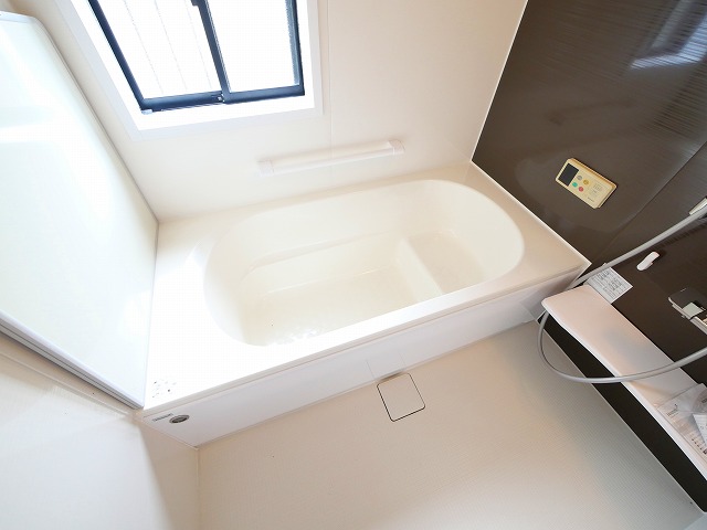 バス・シャワールーム　日々の暮らしに欠かせないお風呂です