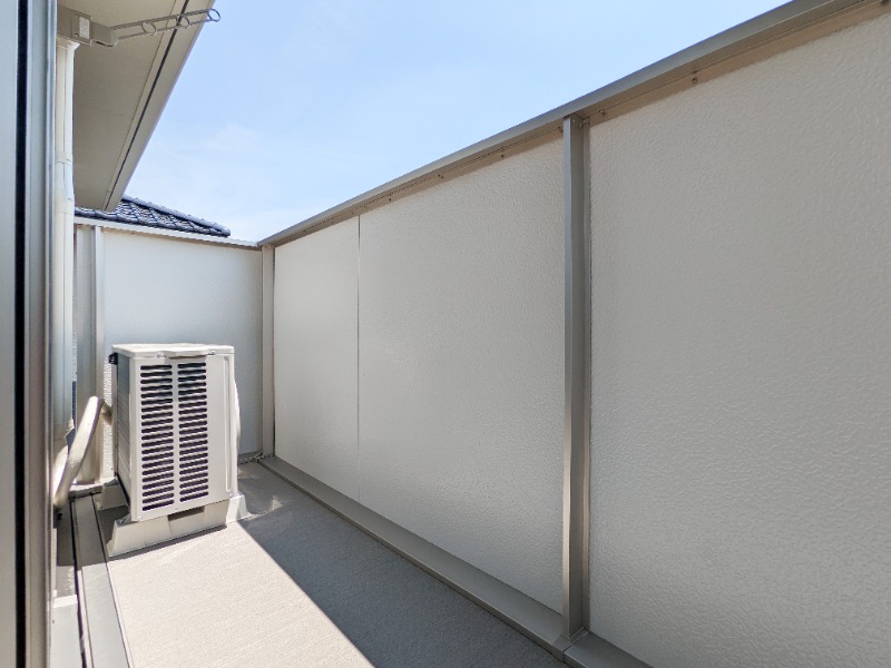 バルコニー　図面と現状に相違がある場合には現状を優先