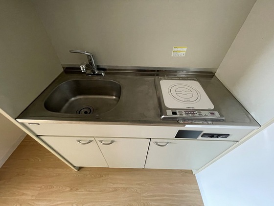 キッチン　※別部屋の写真です