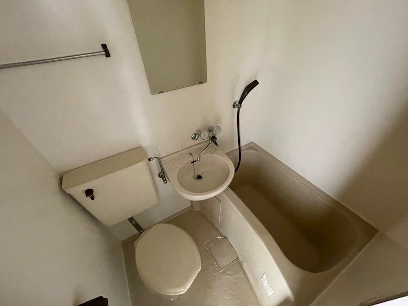 バス・シャワールーム　105号室参考