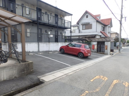 駐車場　駐車場があります