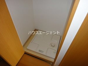 その他　室内洗濯機置場で安心です。※参考画像