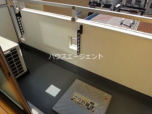 バルコニー　お布団も干せます。※参考画像