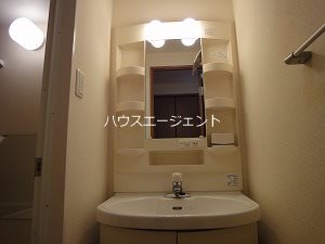 洗面設備　独立洗面台あります。※参考画像