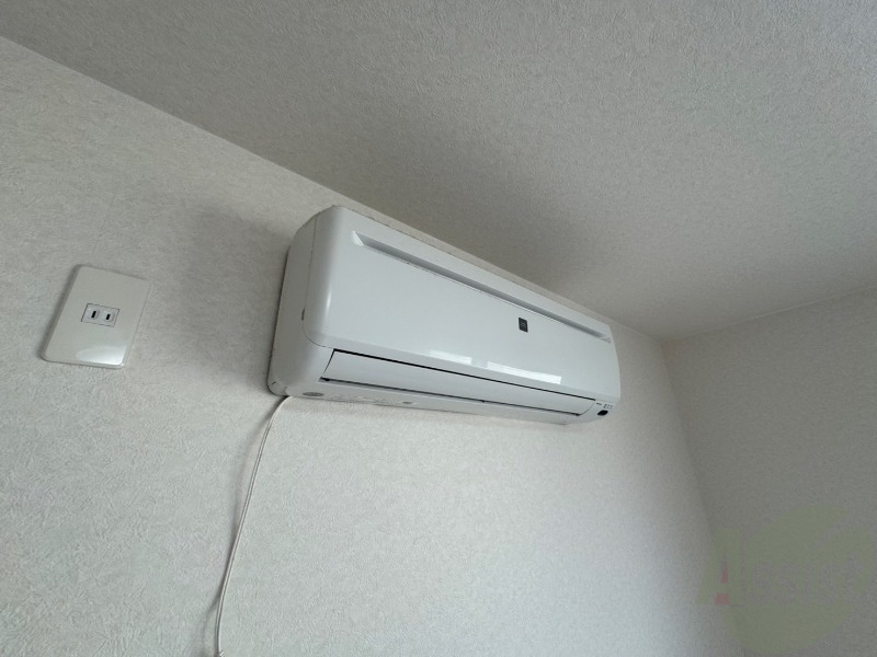 その他設備　エアコンもあり暑い夏もこれで快適ですよ～