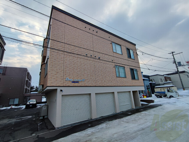 建物外観　札幌市東区北３７条東「ディープスワンプ３７」