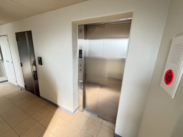 ロビー　詳細は、RISUMO江坂本店までお問合せください♪