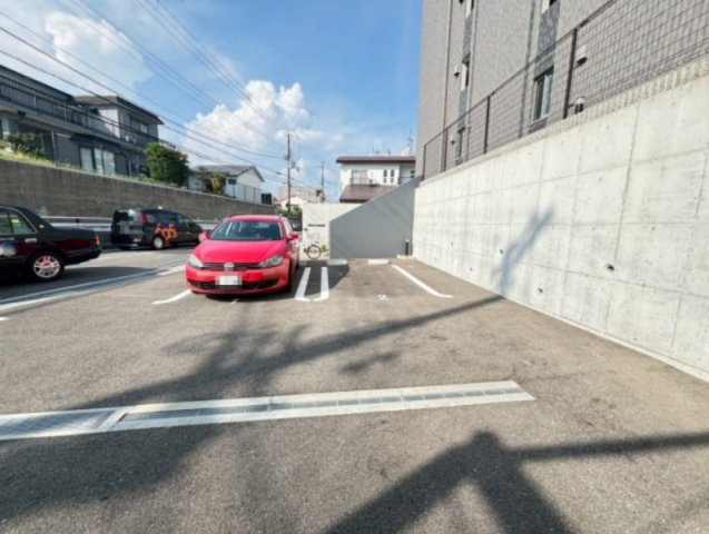 駐車場　詳細は、RISUMO江坂本店までお問合せください♪