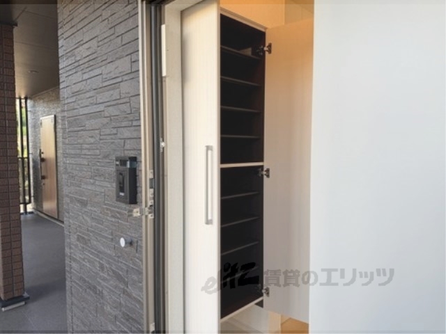 収納　下駄箱