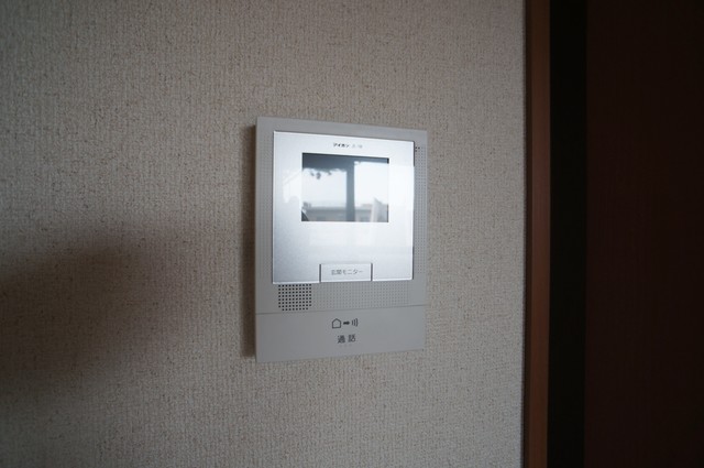 セキュリティ　ＴＶモニター付インターホンがあるので訪問者が一目でわかります