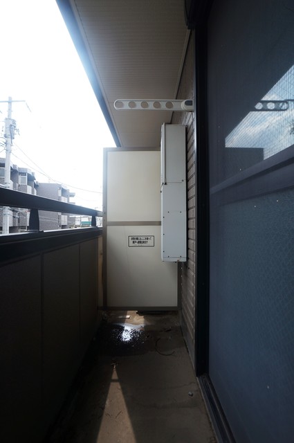 バルコニー　バルコニー付！お天気のいい日は洗濯物も気持ちよく干せますね！