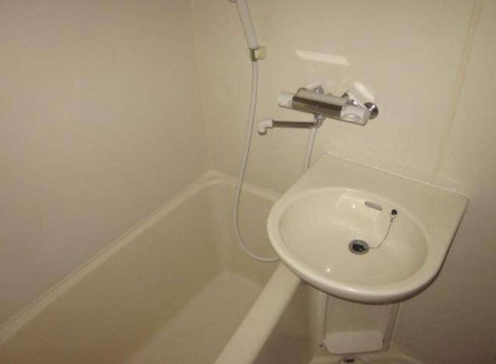 バス・シャワールーム　浴室