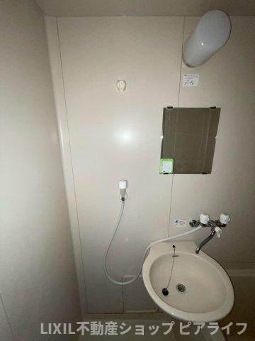 洗面設備　※写真は別室です