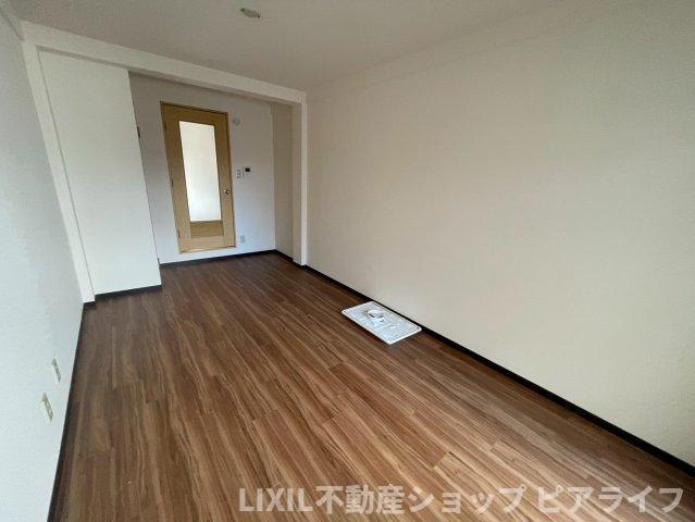 居室・リビング　※写真は別室です