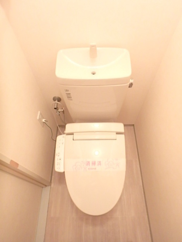 トイレ　図面と現状に相違がある場合には現状を優先