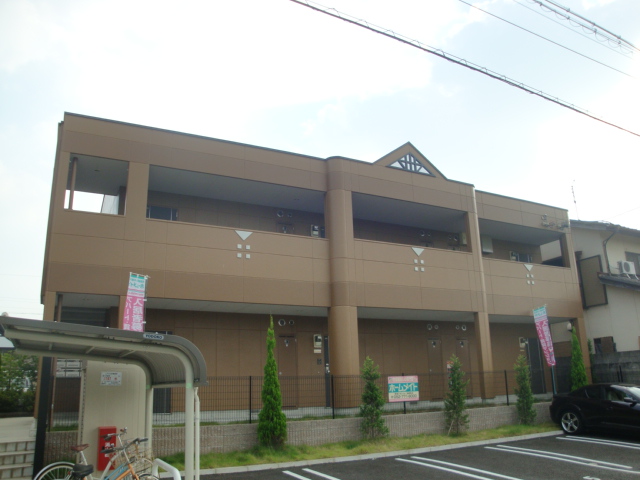 建物外観　外観写真（昼）
