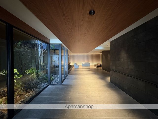 ロビー　ロビー