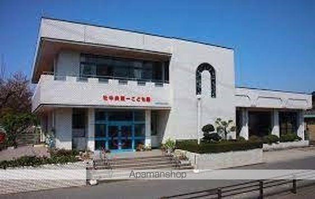 幼稚園・保育園　社中央第一こども園（幼稚園・保育園）まで677m