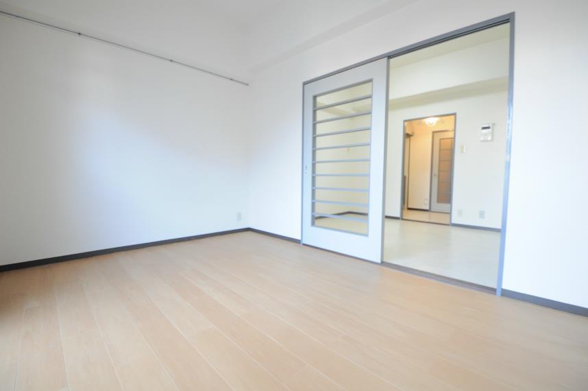 居室・リビング　洋室6帖