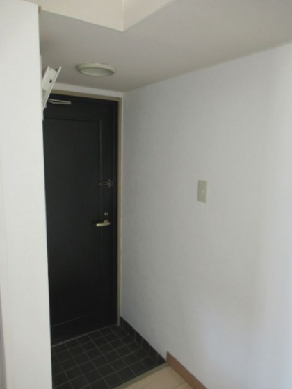 玄関　※別部屋の写真です