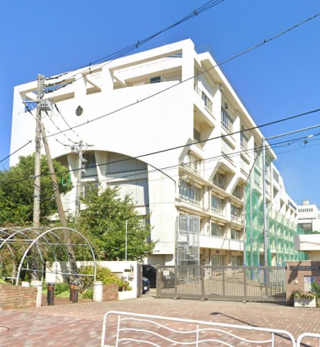 中学校　江東区立深川第八中学校（中学校）まで971m