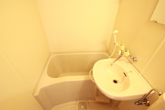 洗面設備　※別室の写真です