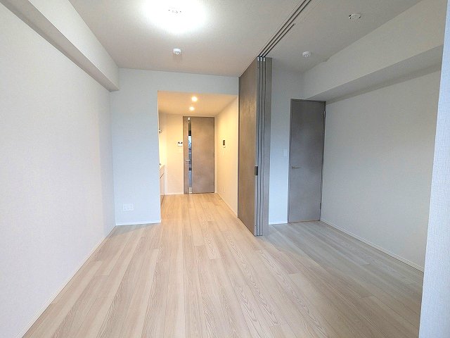 その他部屋・スペース　エアコン2台付、インターネットWi-Fi無料