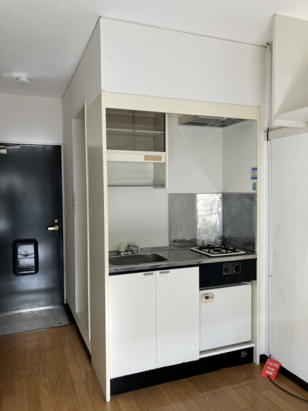 キッチン　システムキッチン　ガスコンロ　冷蔵庫付