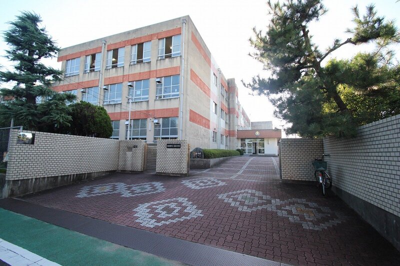 小学校　名古屋市立村雲小学校（小学校）まで91m
