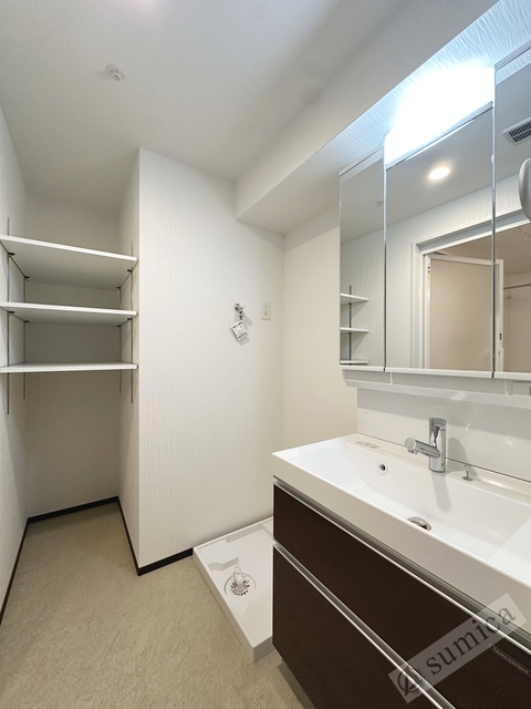 洗面設備　シャンプードレッサー・朝シャンはこちらで♪♪