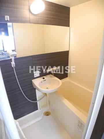 バス・シャワールーム　※類似間取りのお部屋の参考画像です※現況を優先します