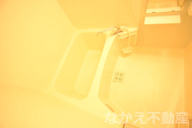 バス・シャワールーム　お風呂で日々の疲れを落としましょう