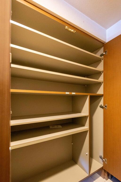 収納　玄関のシューズボックス