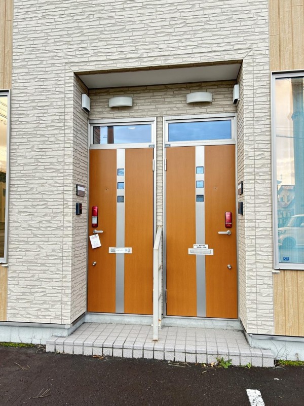 エントランス　エントランス