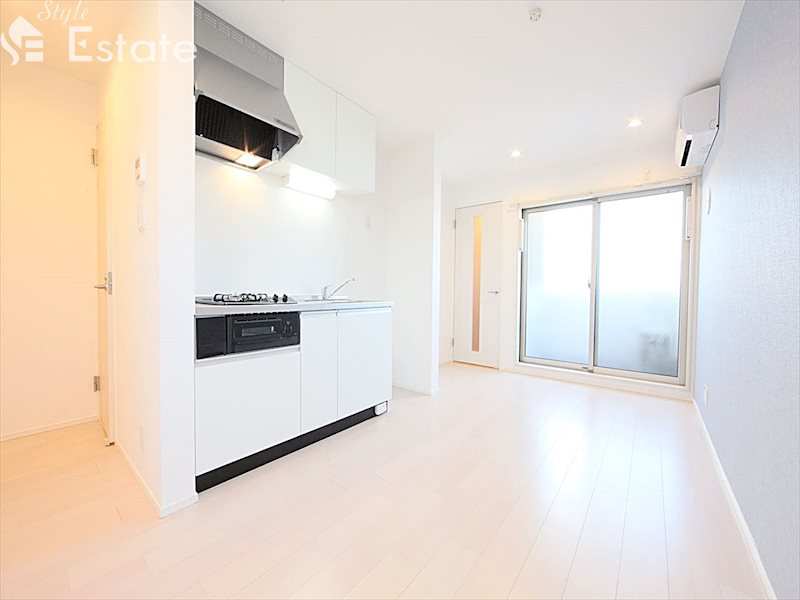 居室・リビング　内装