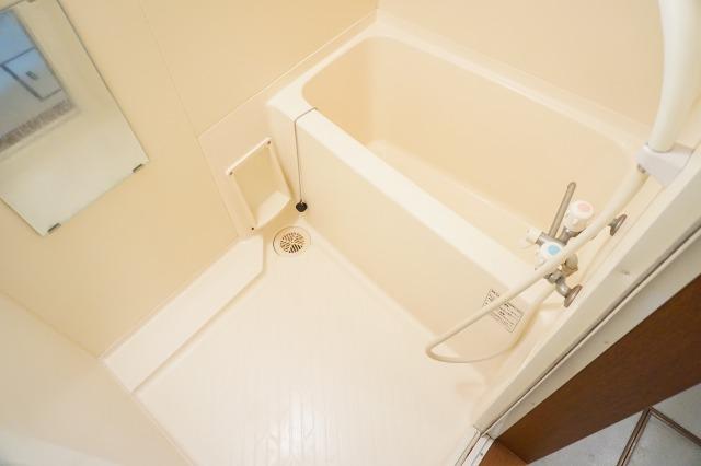 バス・シャワールーム　浴室