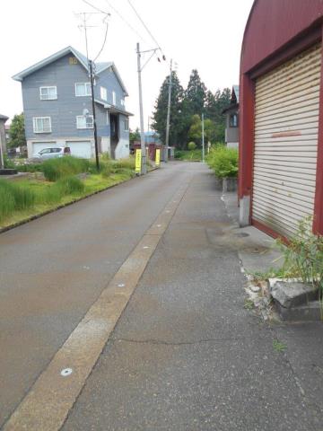 その他　前面道路（その他）まで0m