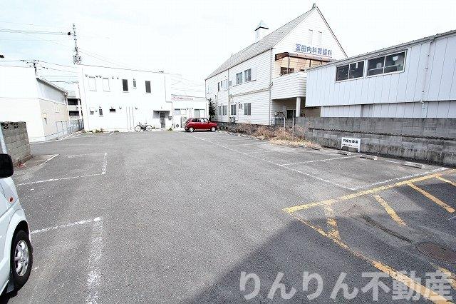 駐車場　駐車スペースもあります