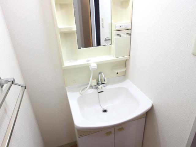 洗面設備　同仕様