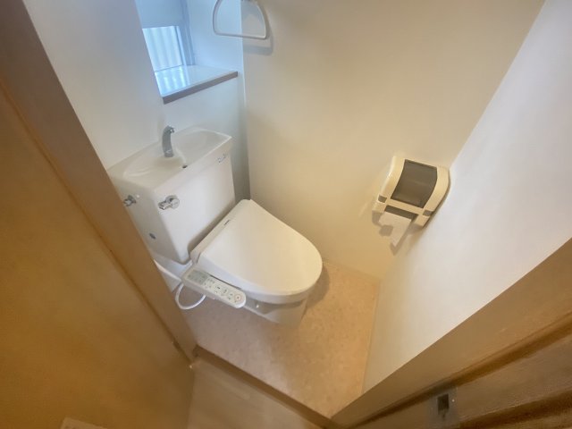 トイレ　温水洗浄便座機能付きトイレ☆