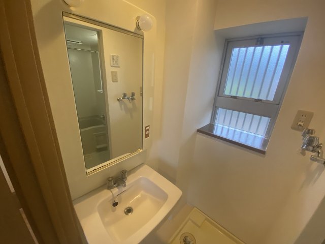 洗面設備　独立洗面化粧台付き☆