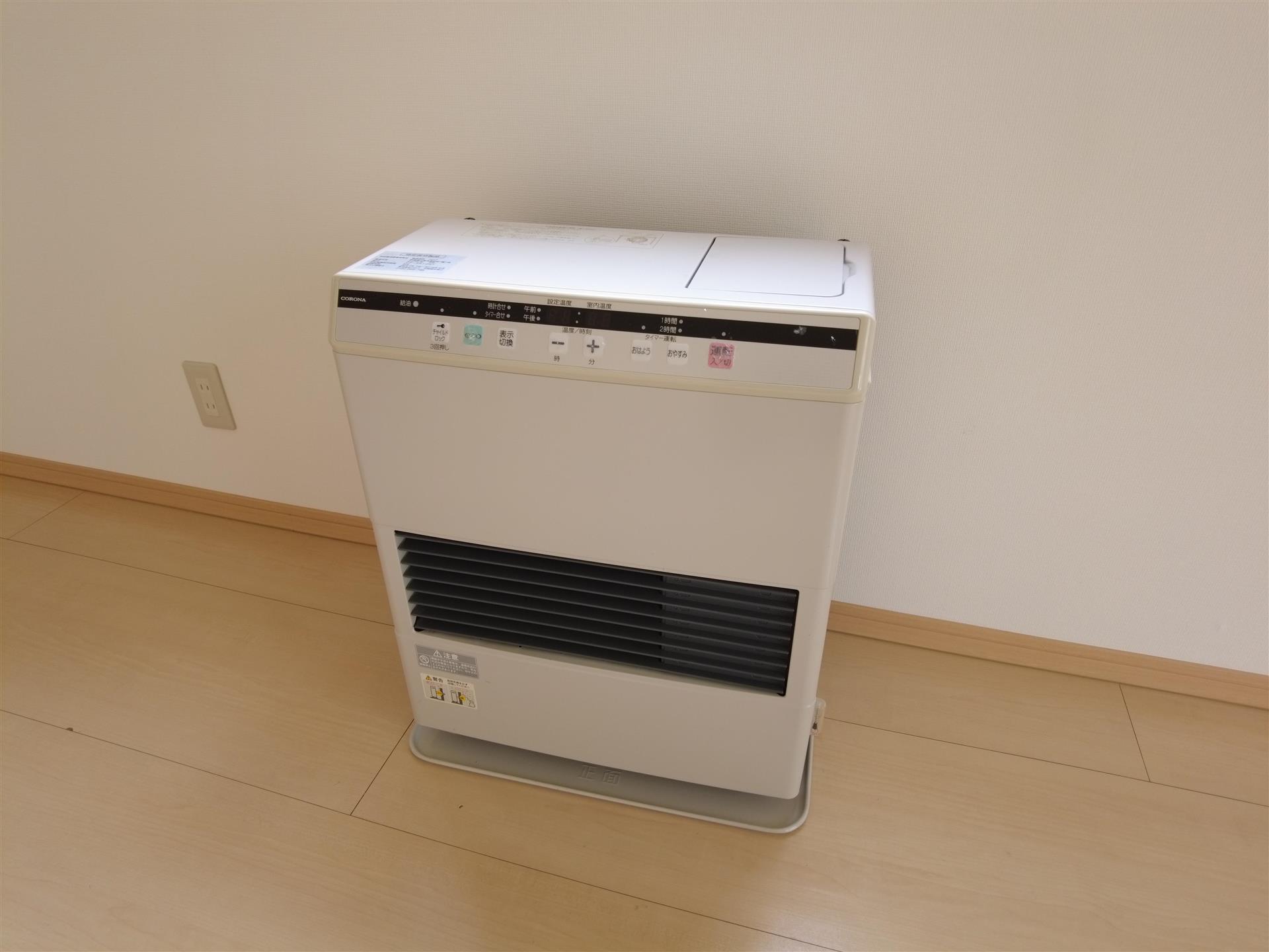 居室・リビング　灯油FFストーブ