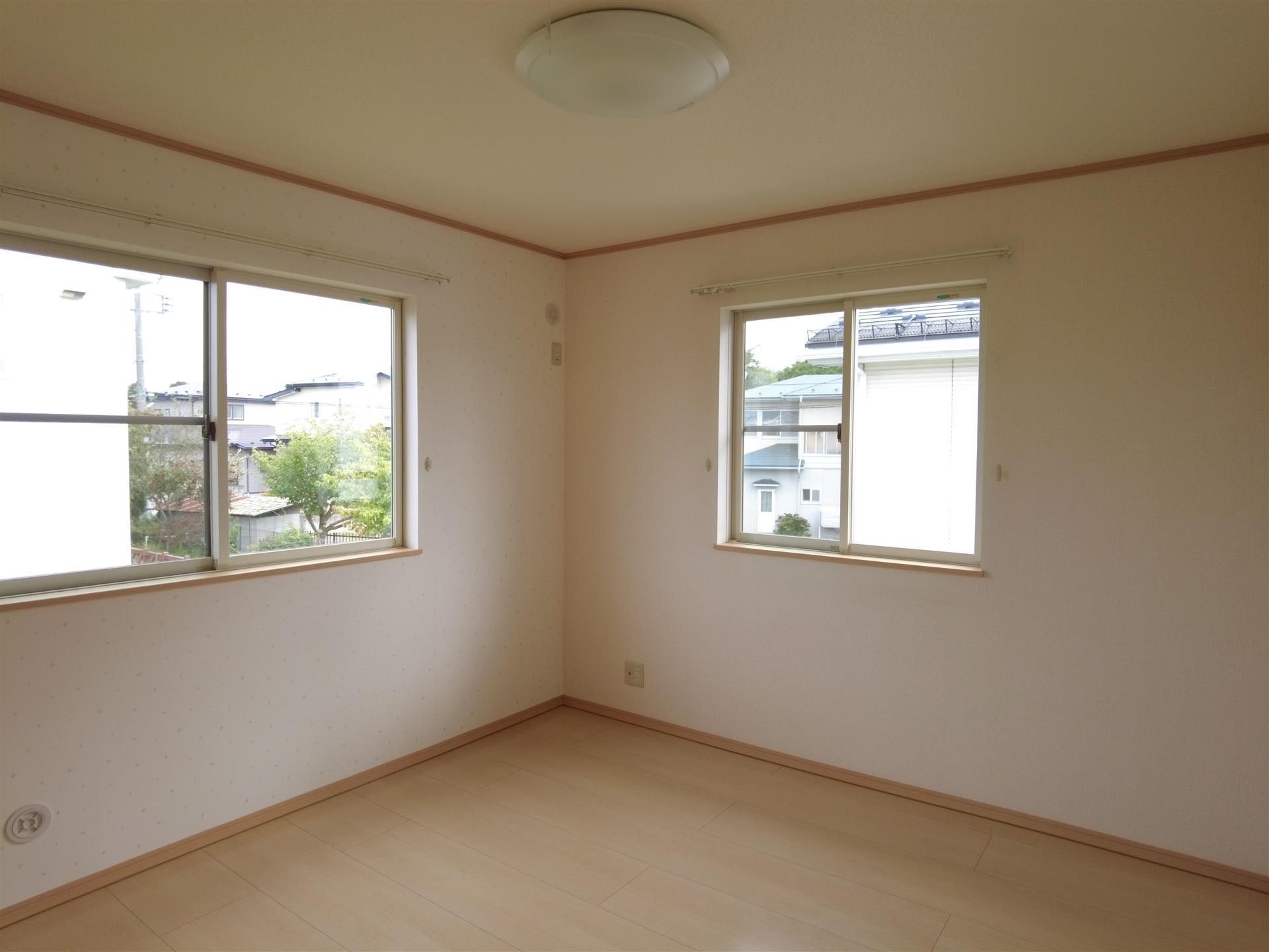 その他部屋・スペース　6.1帖　2F洋室