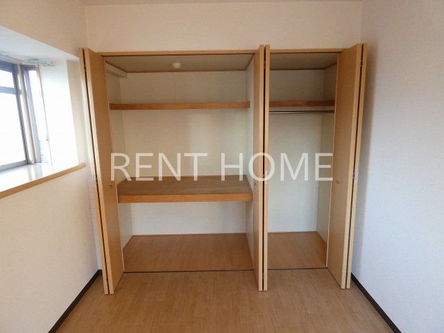 収納　クローゼット